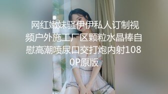 ❤️❤️弟弟刚买了个硅胶d娃娃，准备试用，姐姐翘起屁股躲被窝，大屌后入一顿操，呻吟被发现，还是姐姐屁股爽