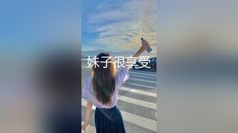 大二美女借高利贷无力偿还被债主找几个兄弟一起玩群P抵债