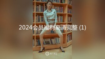 亚裔古铜色身材娇小妹子小嘴吃超大鸡巴有点小恐怖猛插后入逼逼真怕干爆子宫