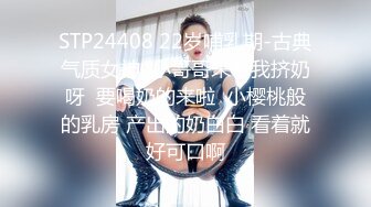 很丰满小巧的美女，嘘嘘急湍湍像瀑布一样，厉害哦，尿完小跑出来，胸一震一震的 诱惑死啦！