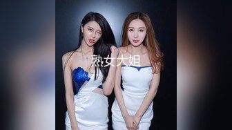 无套窗户边后入女友！