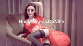 Hunt4K.Anna.De.Ville