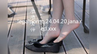 【自拍泄密】外站新品流出❤️丰韵美女与精瘦男友日常啪啪视频骚气母狗玩的很开