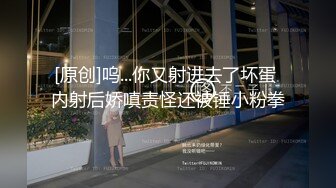  独家泄密妹子欠网贷无力偿还潜入湖南某大学女生澡堂偷拍学妹洗澡视频直播抵债